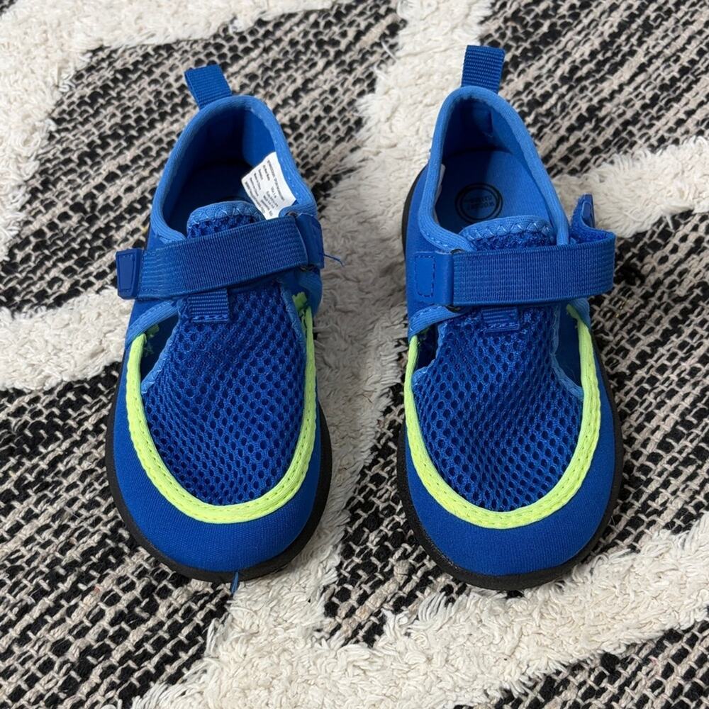 Wonder nation Blue and Green Kids Water Shoes toddler size 10